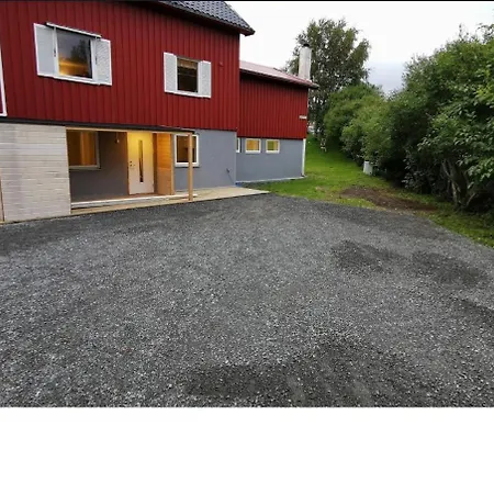 Leilighet Spacious 2-bedroom Near Nord - Free Parking Bodø